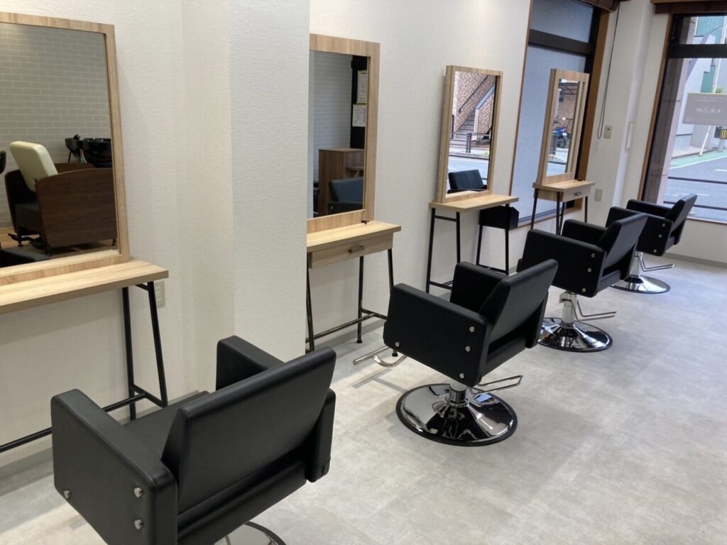 L+hairの店内写真
