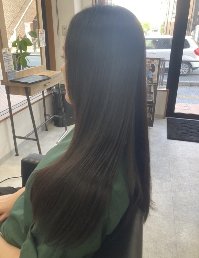 L+hairのストレートスタイル