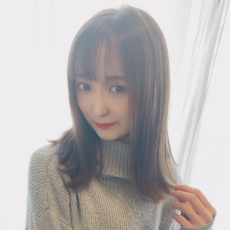 HAIR SPACE Charmeのストレートスタイル