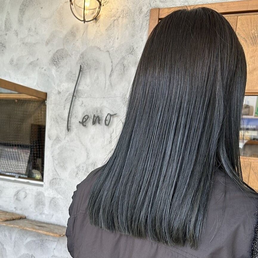 leno hairのストレートスタイル