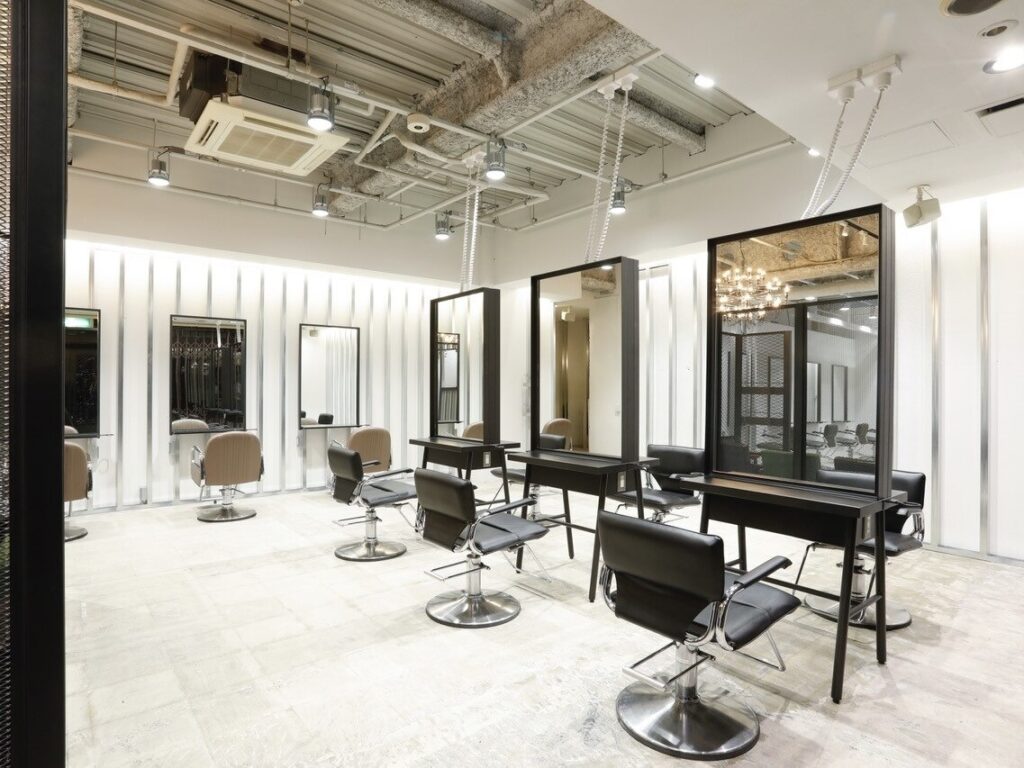 CLEAR of hair 栄南店の店内写真