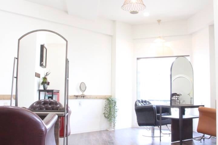  iPro®︎ 金山の店内写真