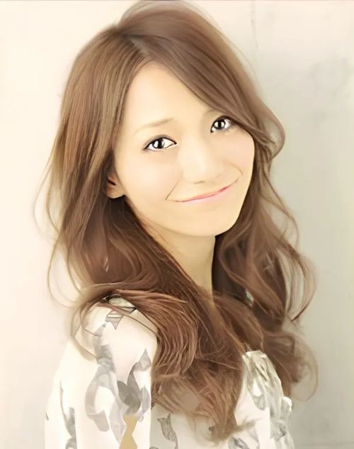 POUR SUITE HAIRのロングヘアのスタイル写真