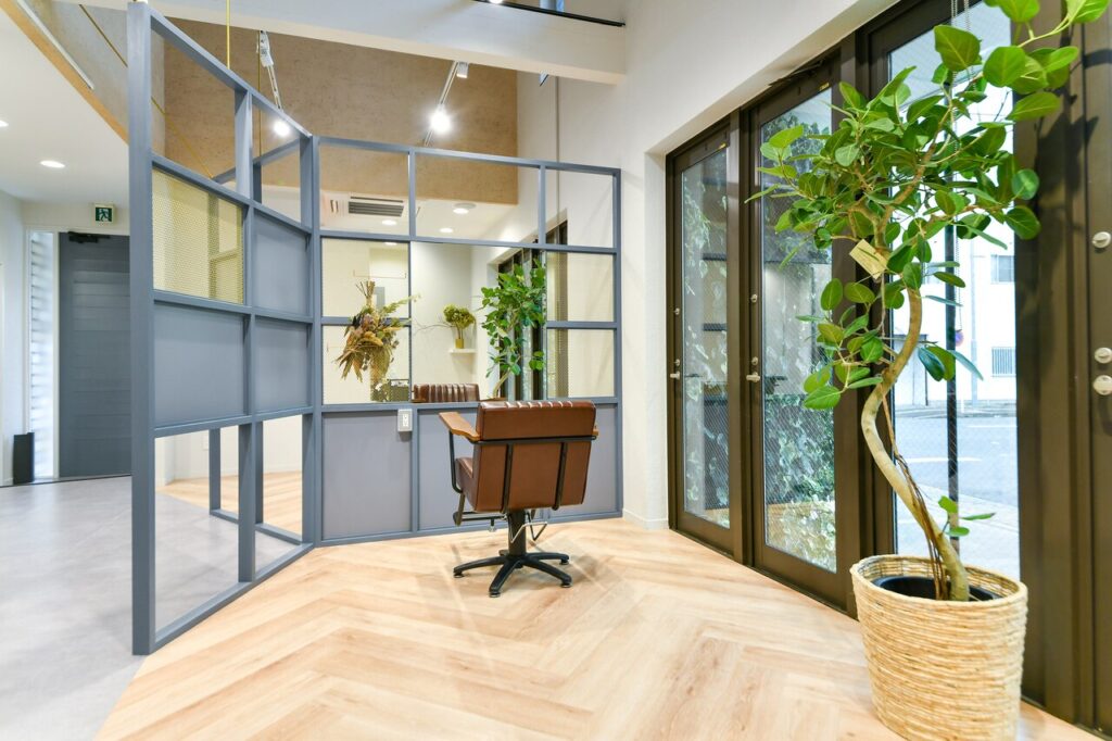 TiLL HAIRの店内写真