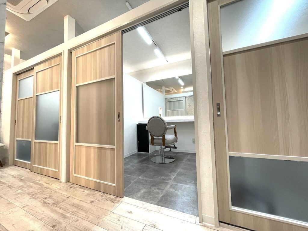 CLAVIA.ECLART梅田店の店内写真