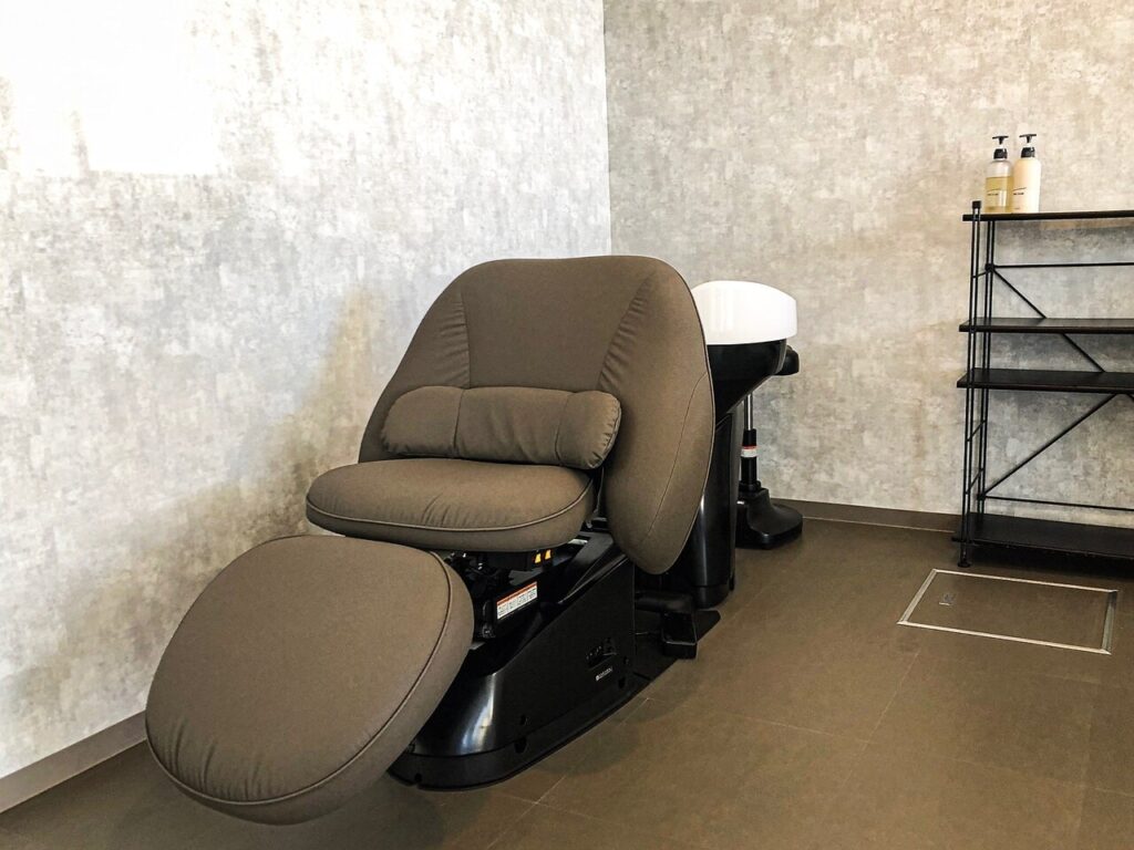 quad Hair Designのシャンプー台の写真