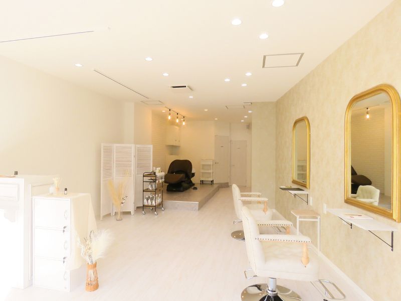 Linoa（リノア）の店内