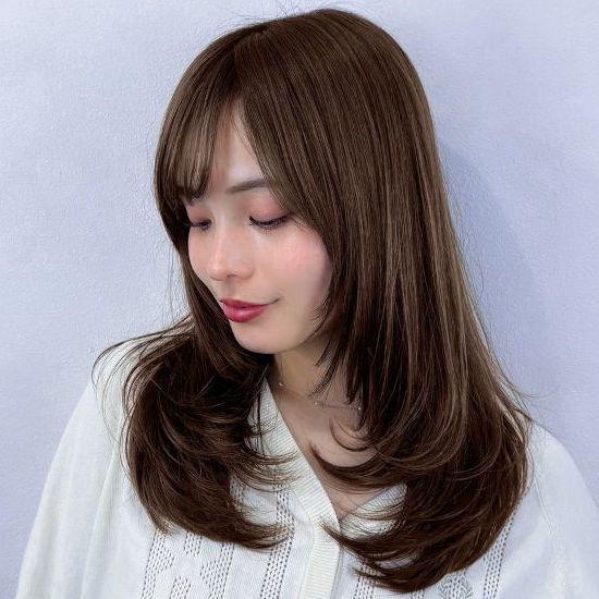 amie 川越（アミカワゴエ）のロングヘアの女性の写真